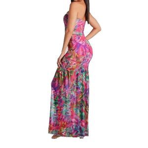 Windsor Strapless Haute Tropical Destination Ruffle Maxi Dress  Size M